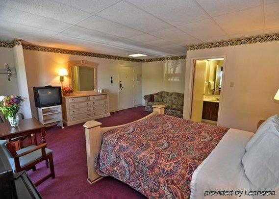 Red Roof Inn Stroudsburg Oda fotoğraf