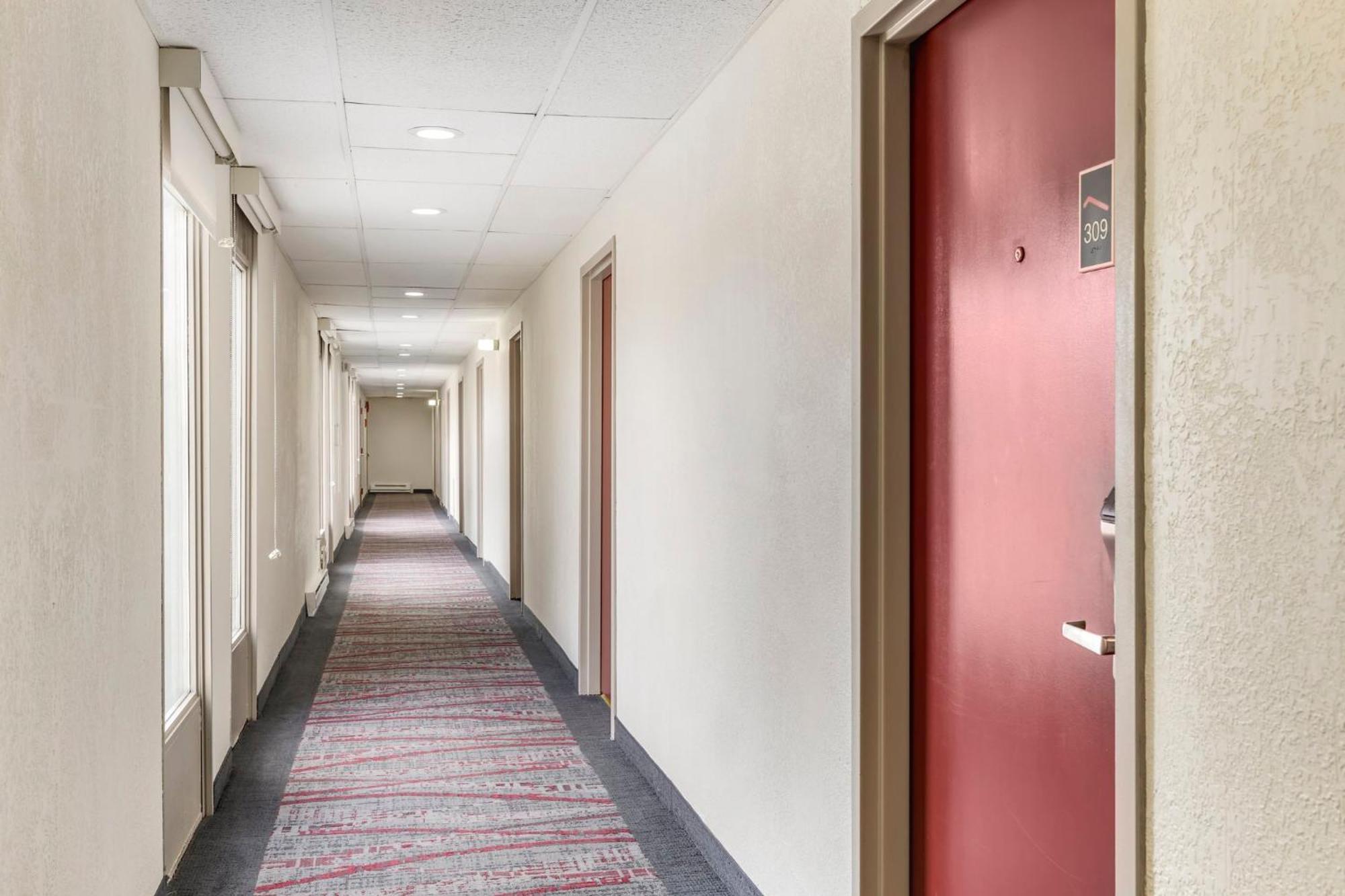 Red Roof Inn Stroudsburg Dış mekan fotoğraf